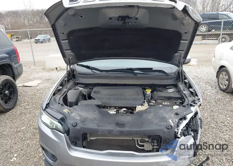 2020 Jeep Cherokee Latitude Plus 4X4 z USA, uszkodzony, nr VIN 1C4PJMLB1LD527137